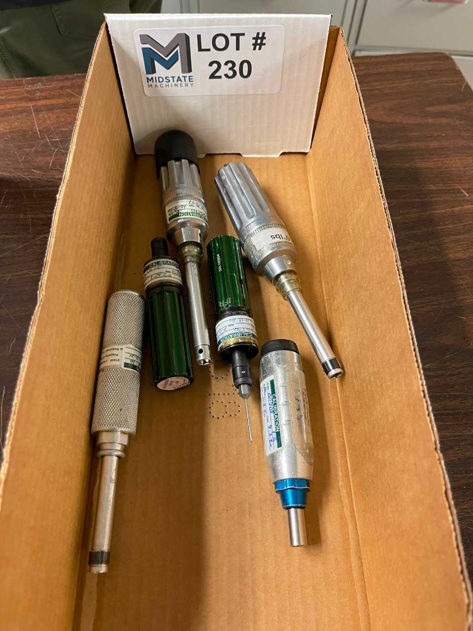 Torque Hand Held Screw Drivers - HAND TOOLS