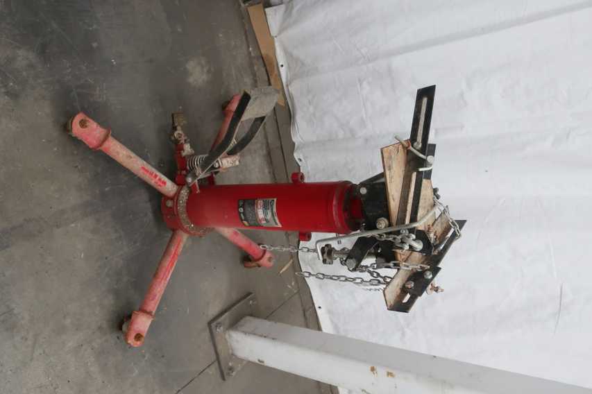 STRONGWAY 1000-LB TELESCOPING TRANSMISSION JACK - POWER TRANSMISSION