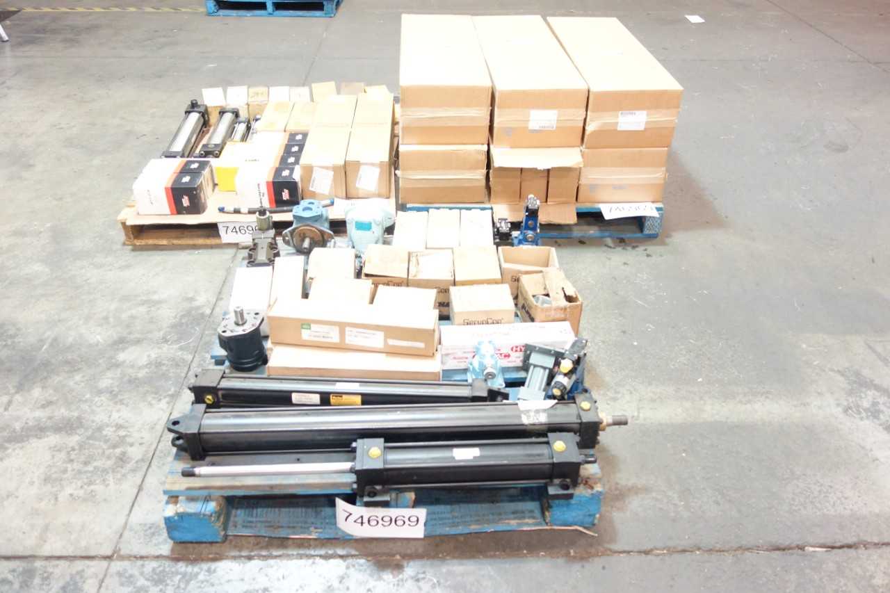 3 PALLETS OF ASSORTED VALVES, FILTERS, CYLINDERS, MOTORS, PUMP PARTS AND ACCESSORY- REXROTH, PARKER, SCHRADER - INDUSTRIAL PARTS
