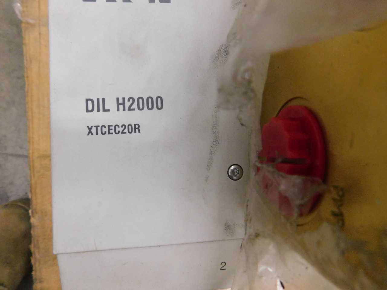 Lot of 1 Contactor and 1 Capacitor - CONTACTORS
