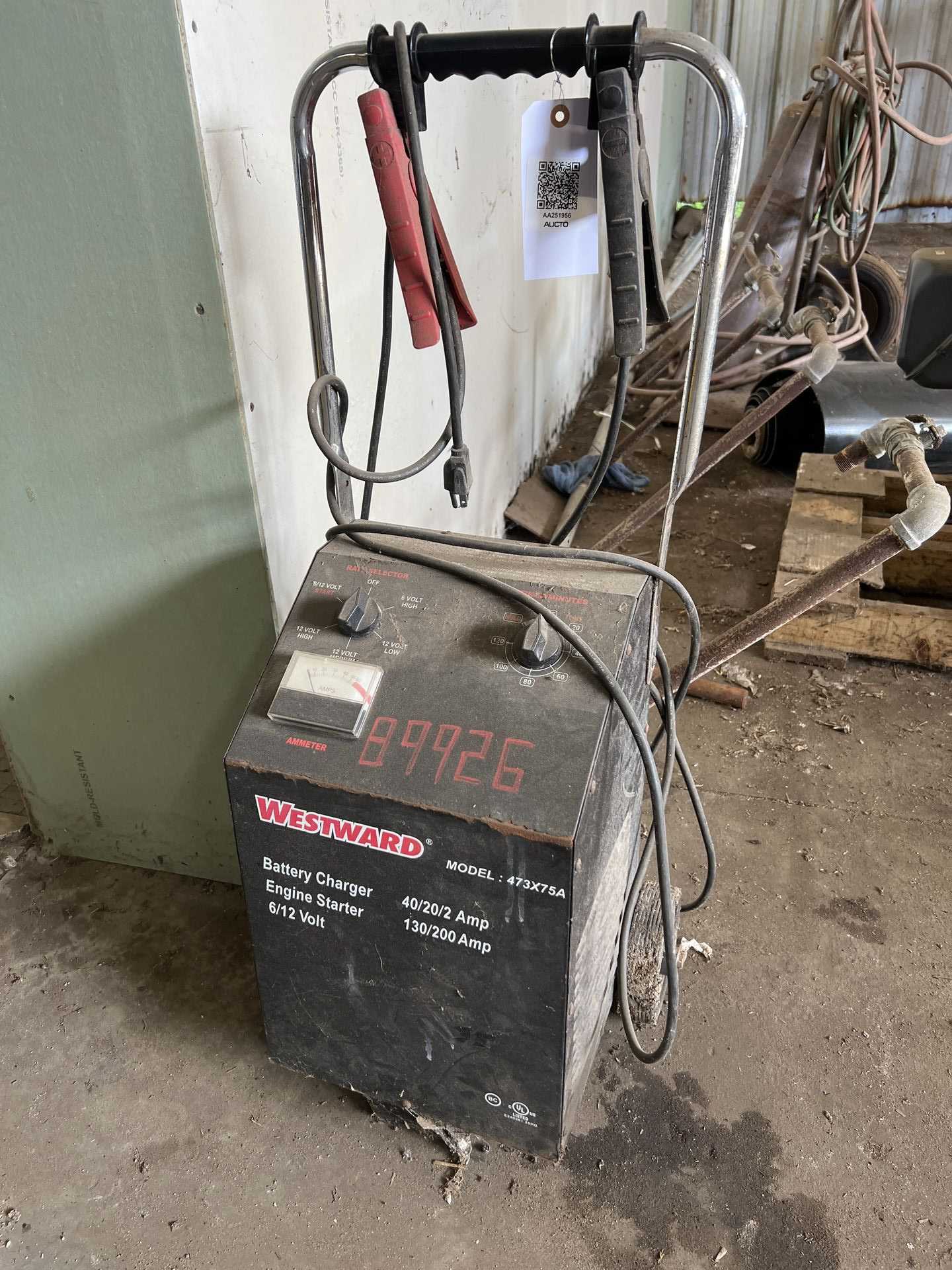 WESTWARD - 473X75A - BATTERY CHARGER - MATERIAL HANDLING