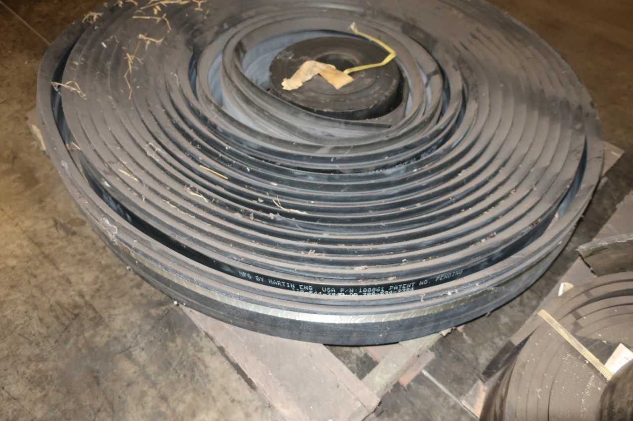 2 PALLETS OF ASSORTED CONVEYOR BELTS - MISCELLANEOUS