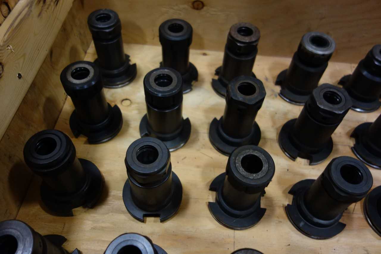 1 CRATE OF ASSORTED CAT50 END MILL HOLDERS - PARLEC, LYNDEX - MACHINING ACCESSORIES & TOOLING