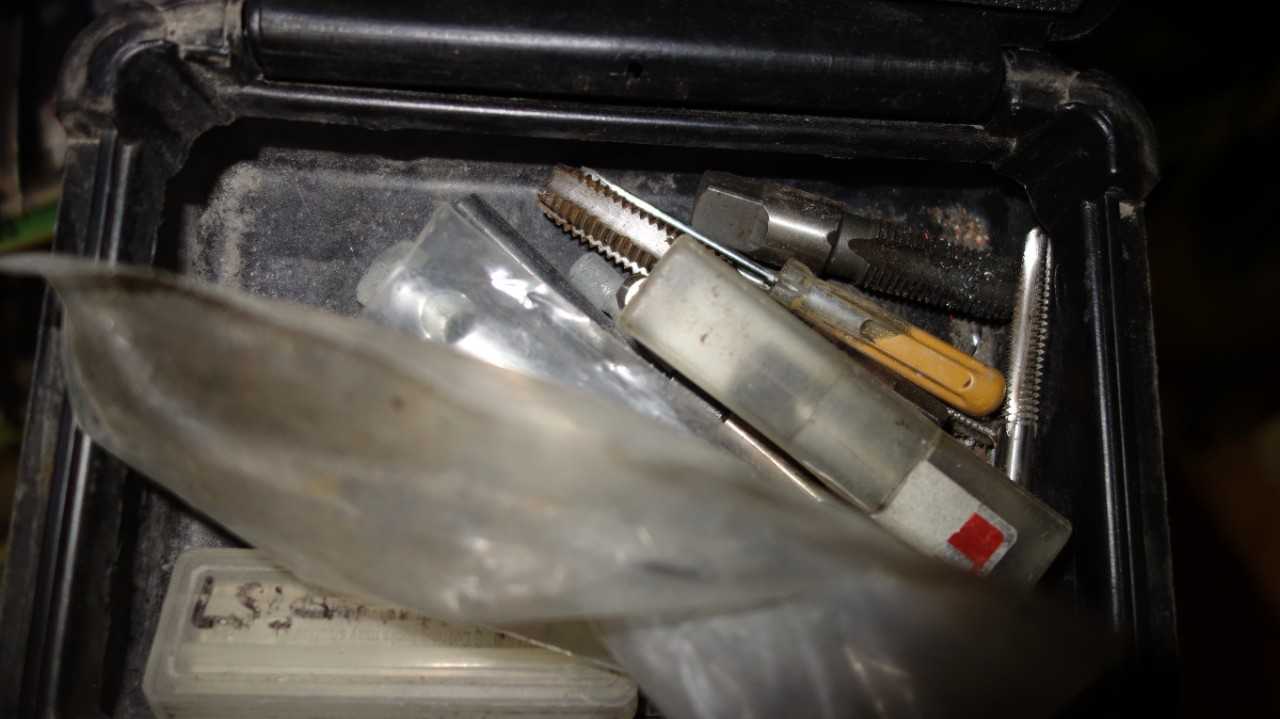 LOT OF ASSORTED DRILL BITS, TAPS, DIES, SETS, SAWZALL BLADES - ELECTRIC POWER TOOLS