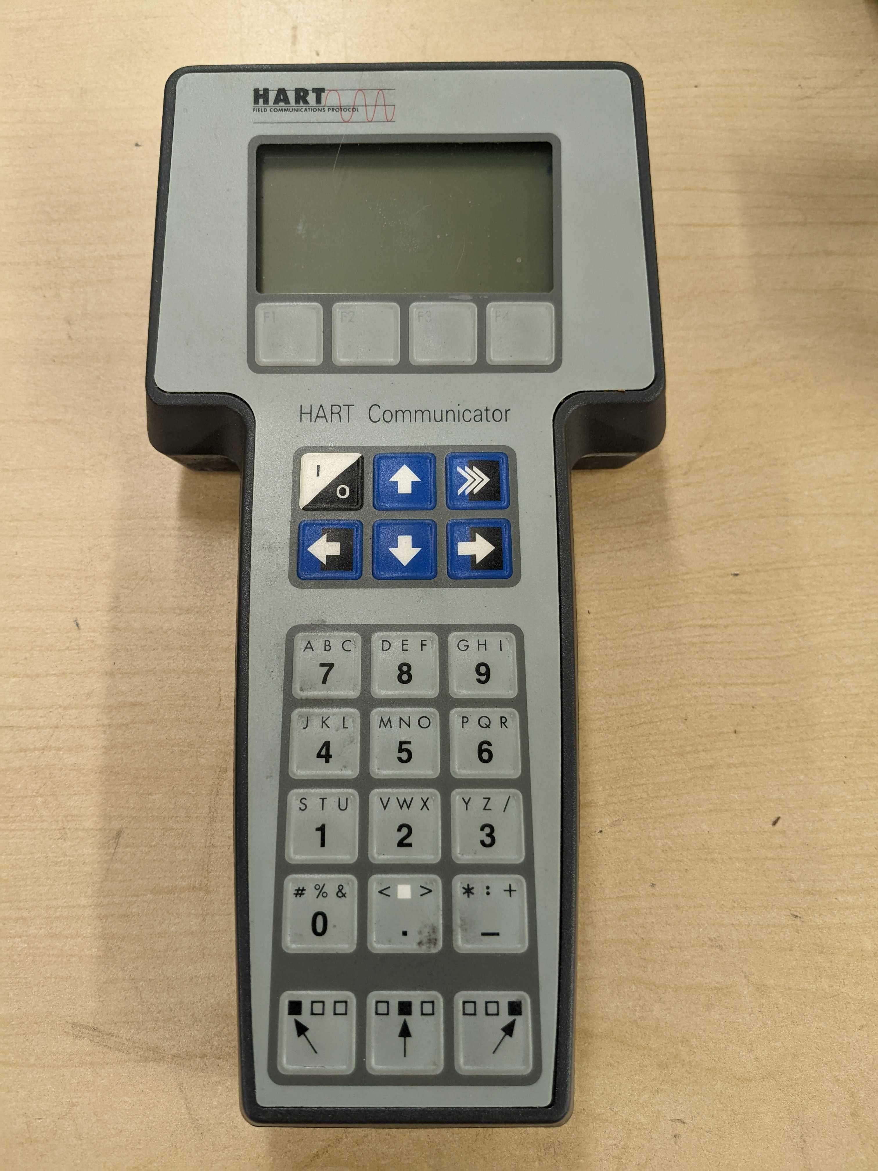 LOT OF THREE TEST EQUIPMENT - TELECOMMUNICATION