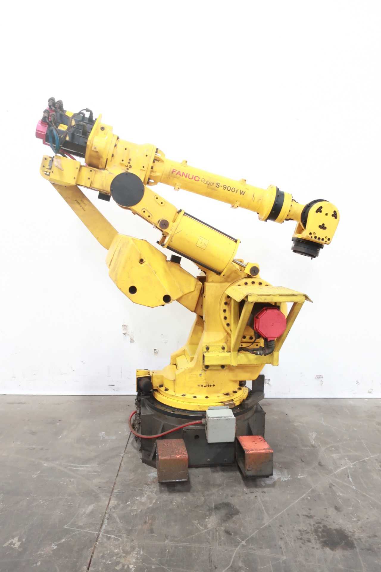 GE FANUC S-900iW WITHOUT CONTROLLER - AUTOMATION & CONTROLS GE FANUC S-900iW WITHOUT CONTROLLER - AUTOMATION & CONTROLS