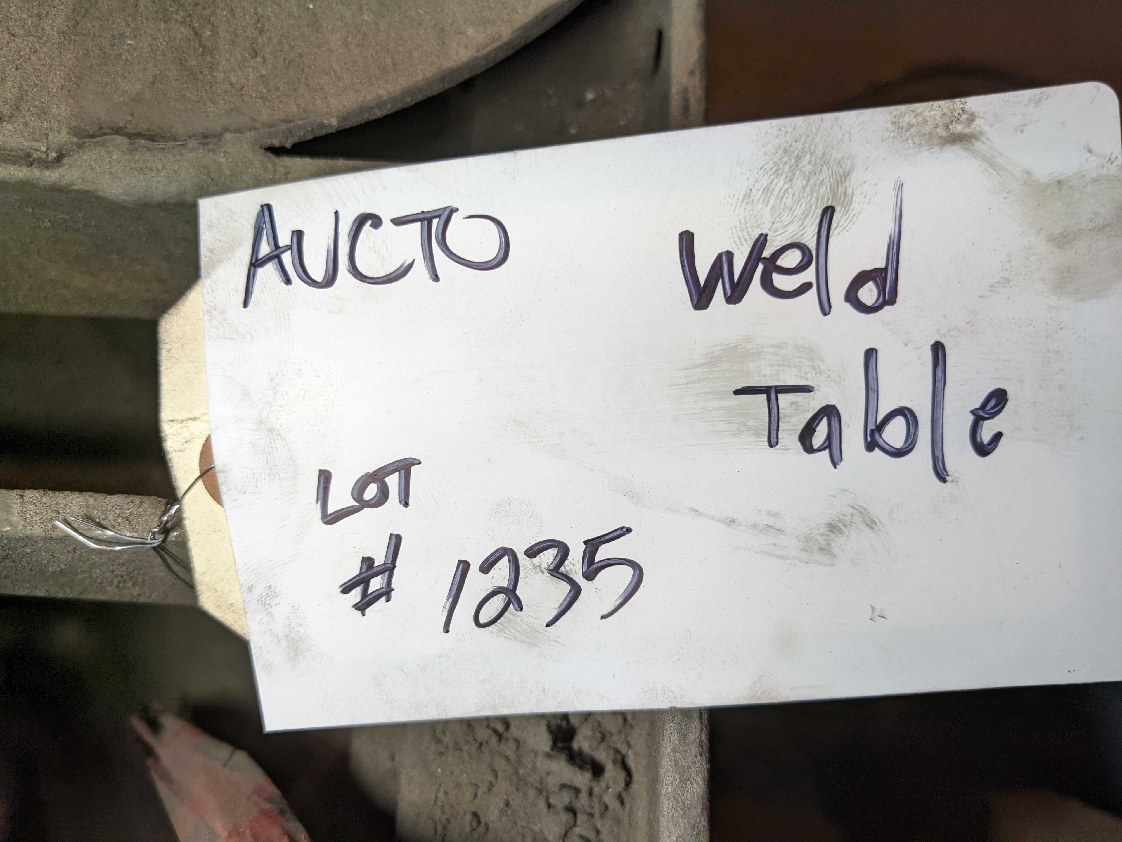 WELDING TABLE - WELDING EQUIPMENT