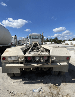 2005 KENWORTH T800B READYMIX CONCRETE TRUCK - HYDRO EXCAVATOR TRUCKS