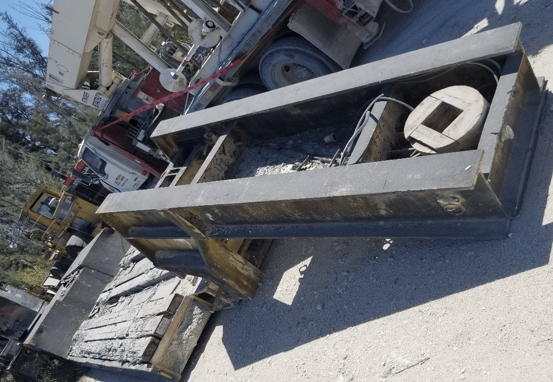 Flat Bed - TRAILERS