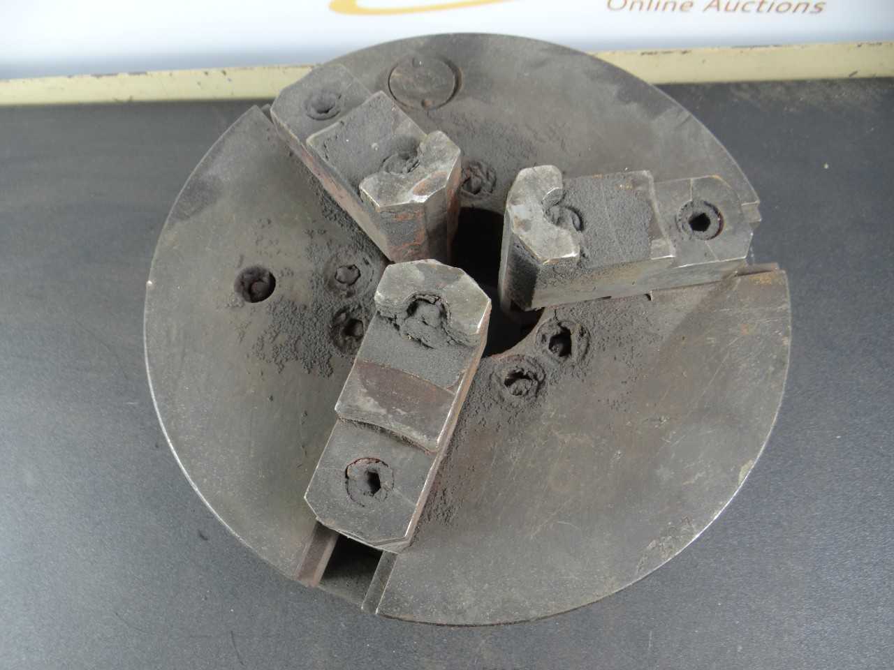 12 INCH LATHE CHUCK 3 JAW D1 8 MOUNT - HOLEMAKING TOOLS