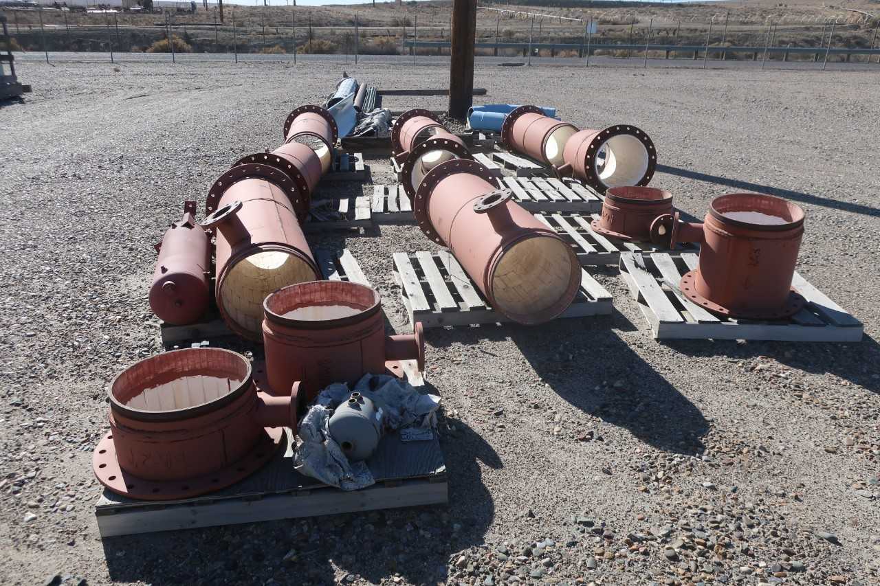 Lot Of Assorted Coal Turbine Boiler Spares, Vessels, Pipes. - MISCELLANEOUS