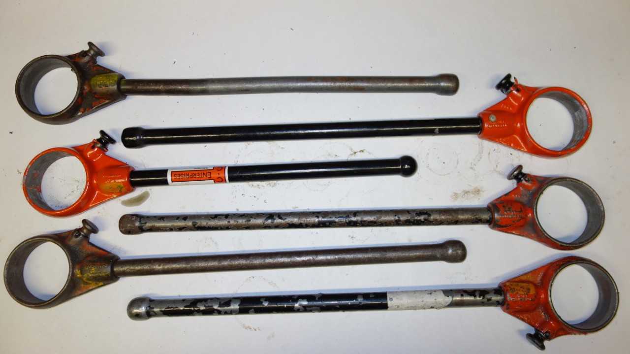 LOT OF 6 ASSORTED RIDGID 12-R DIE HEAD RATCHET THREADERS - HAND TOOLS