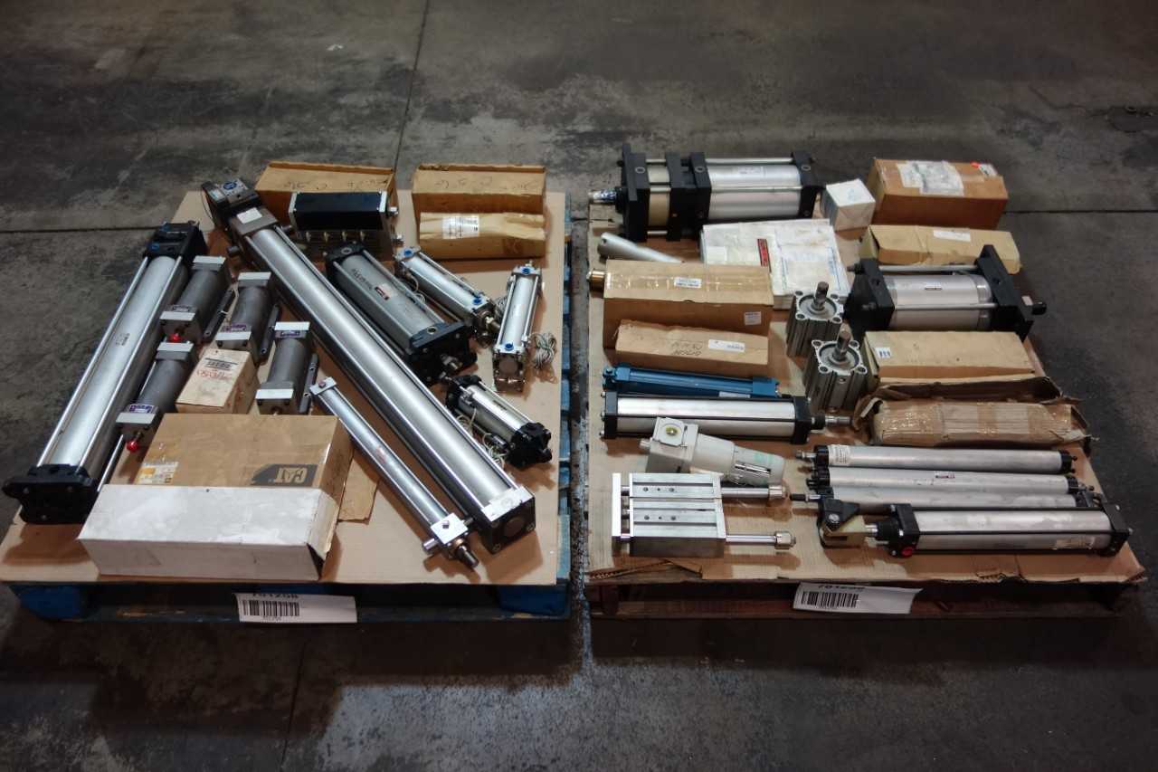 2 PALLETS OF ASSORTED PNEUMATIC CYLINDERS, PARTS, ACCESSORIES - PNEUMATIC CYLINDERS & ACTUATORS