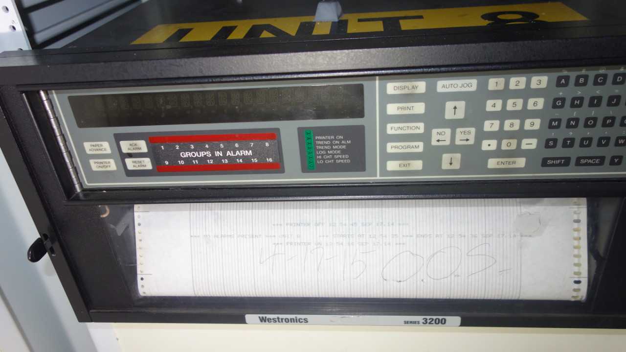 WESTRONICS 3200 DATA RECORDER CABINET (COMPONENTS) - ELECTRICAL COMPONENTS