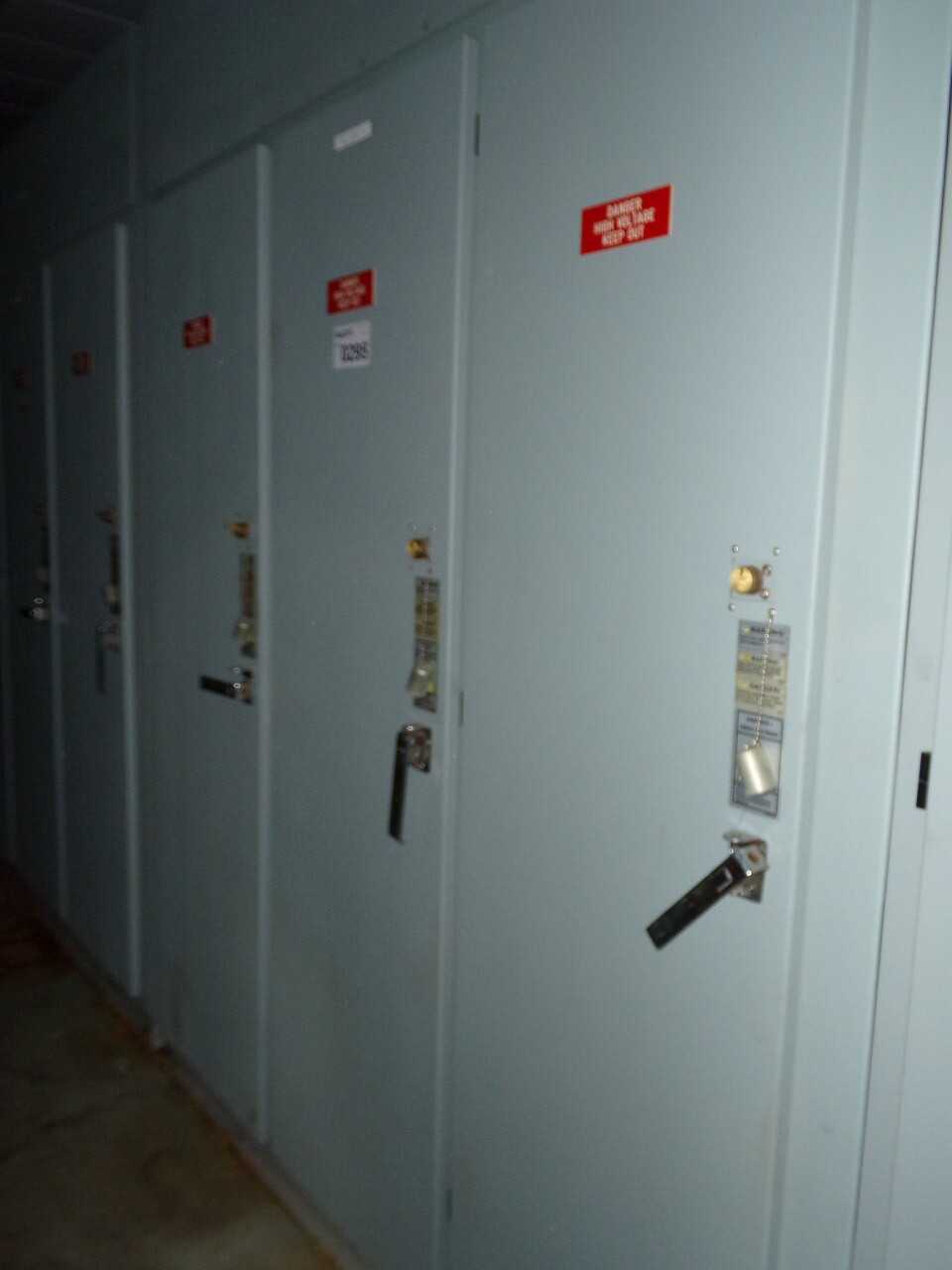 SIEMENS  CELL CABINET #2S, 3 SECTIONS - ELECTRICAL COMPONENTS