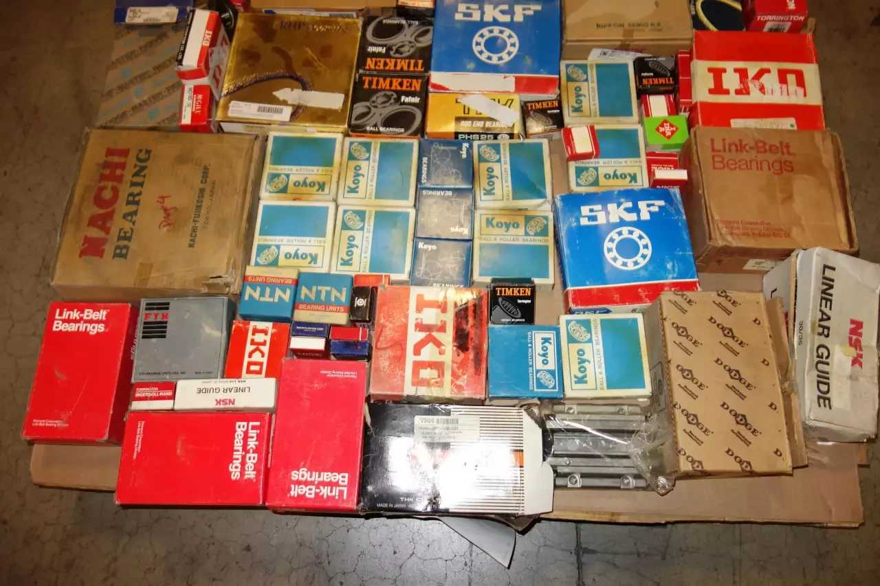 1 PALLET OF ASSORTED BEARINGS - BEARINGS