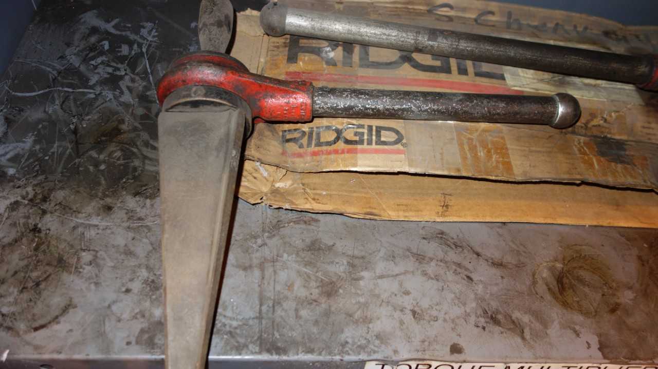CONTENTS OF SHELF SECTION - MACHINING ACCESSORIES & TOOLING