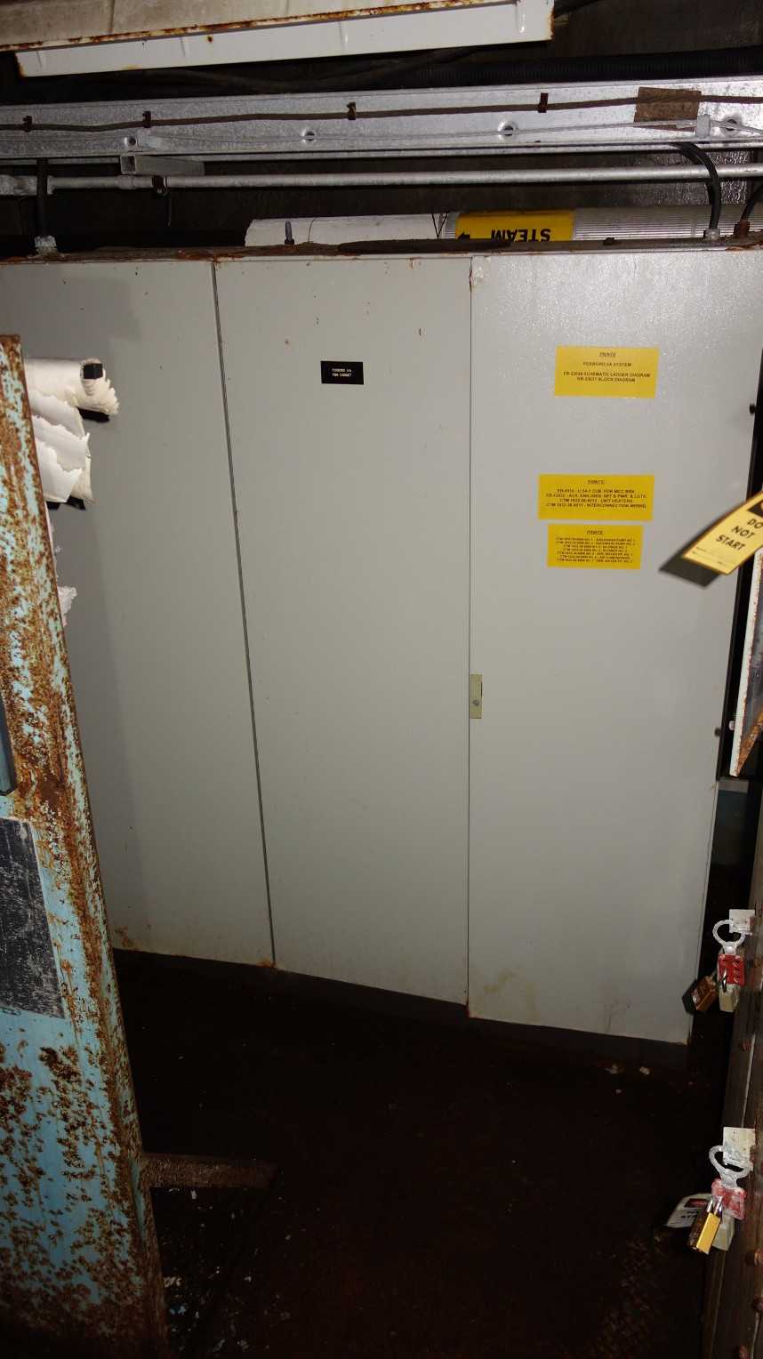 FOXBORO I/A SERIES CONTROL CABINET W/ MODULES CHASSIS - AUTOMATION & CONTROLS