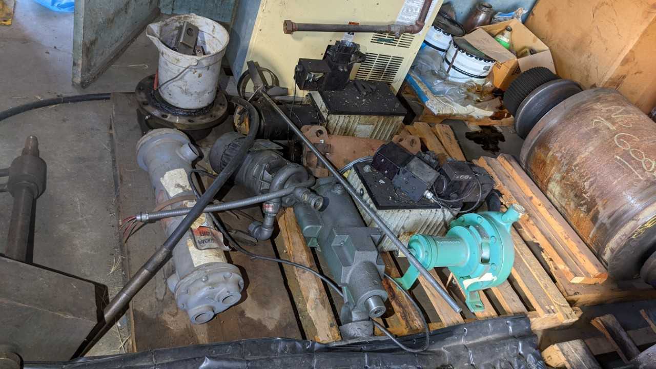 Lot of contents on floor - PLANT & FACILITY