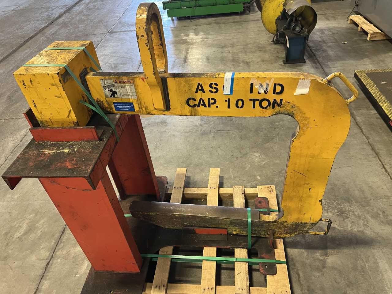 Alloy sling chain rated load 10 ton lifter weight 880 lbs - LIFTING EQUIPMENT