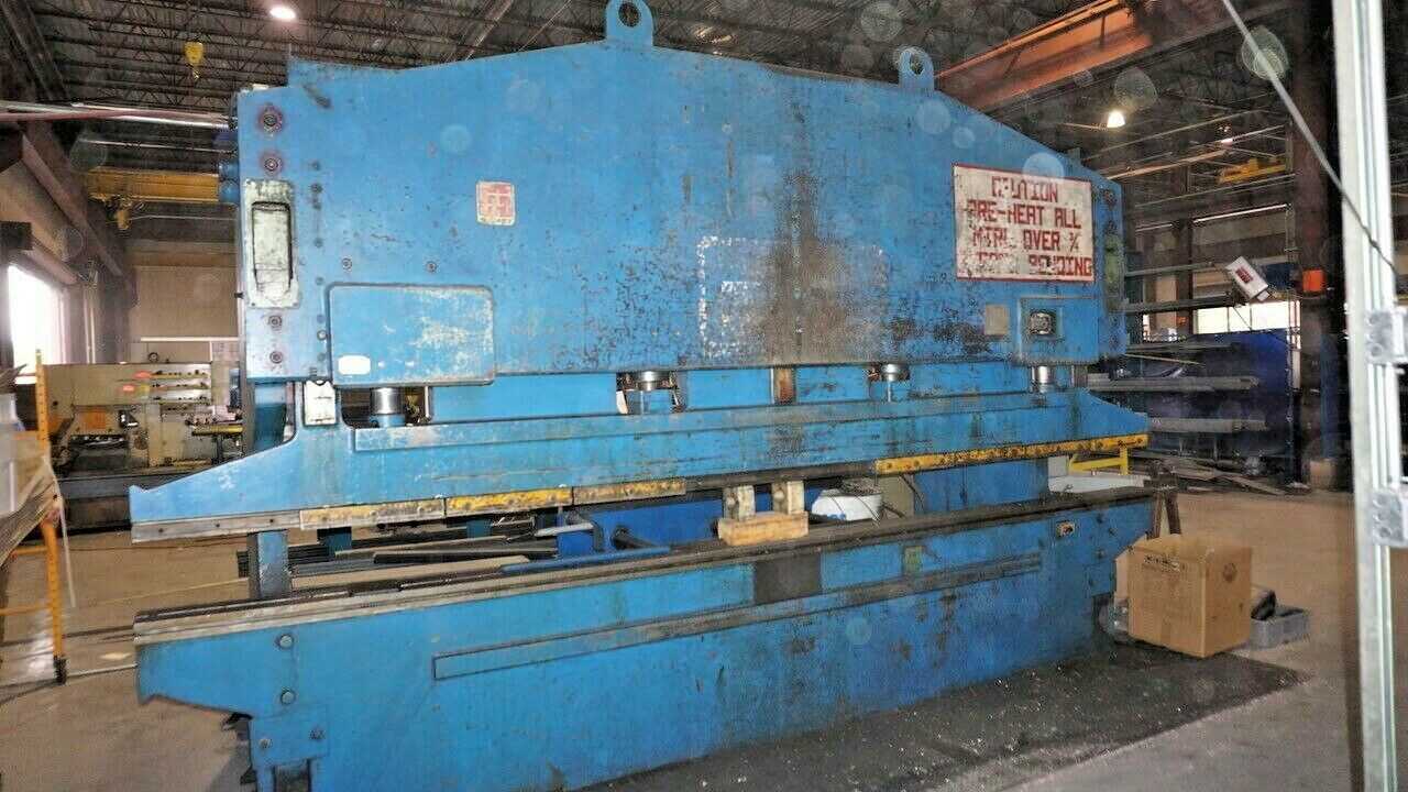 Summit 400 Ton x 12ft Press Brake, Year 1979 - PRESS BRAKES Summit 400 Ton x 12ft Press Brake, Year 1979 - PRESS BRAKES