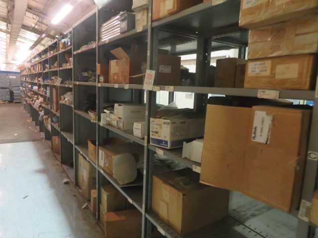 New Baldwin parts, mostly new items, contents only, (lot) - MISCELLANEOUS