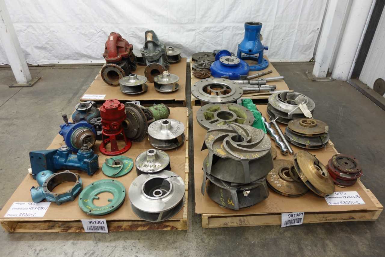 4 PALLETS OF ASSORTED PUMPS AND PUMP PARTS - PUMPS