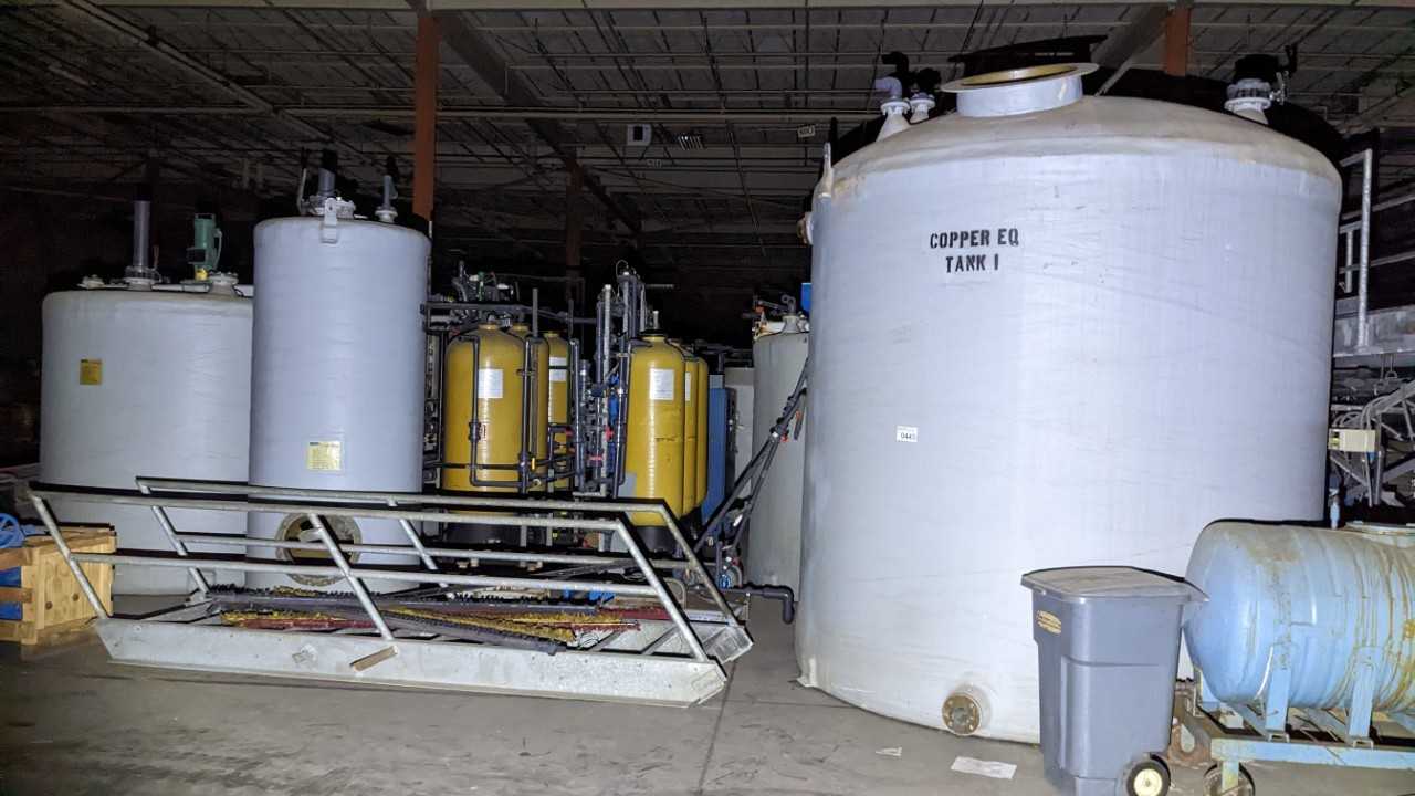 LOT OF 5 CARBON FIBERGLASS TANKS - PROCESS EQUIPMENT