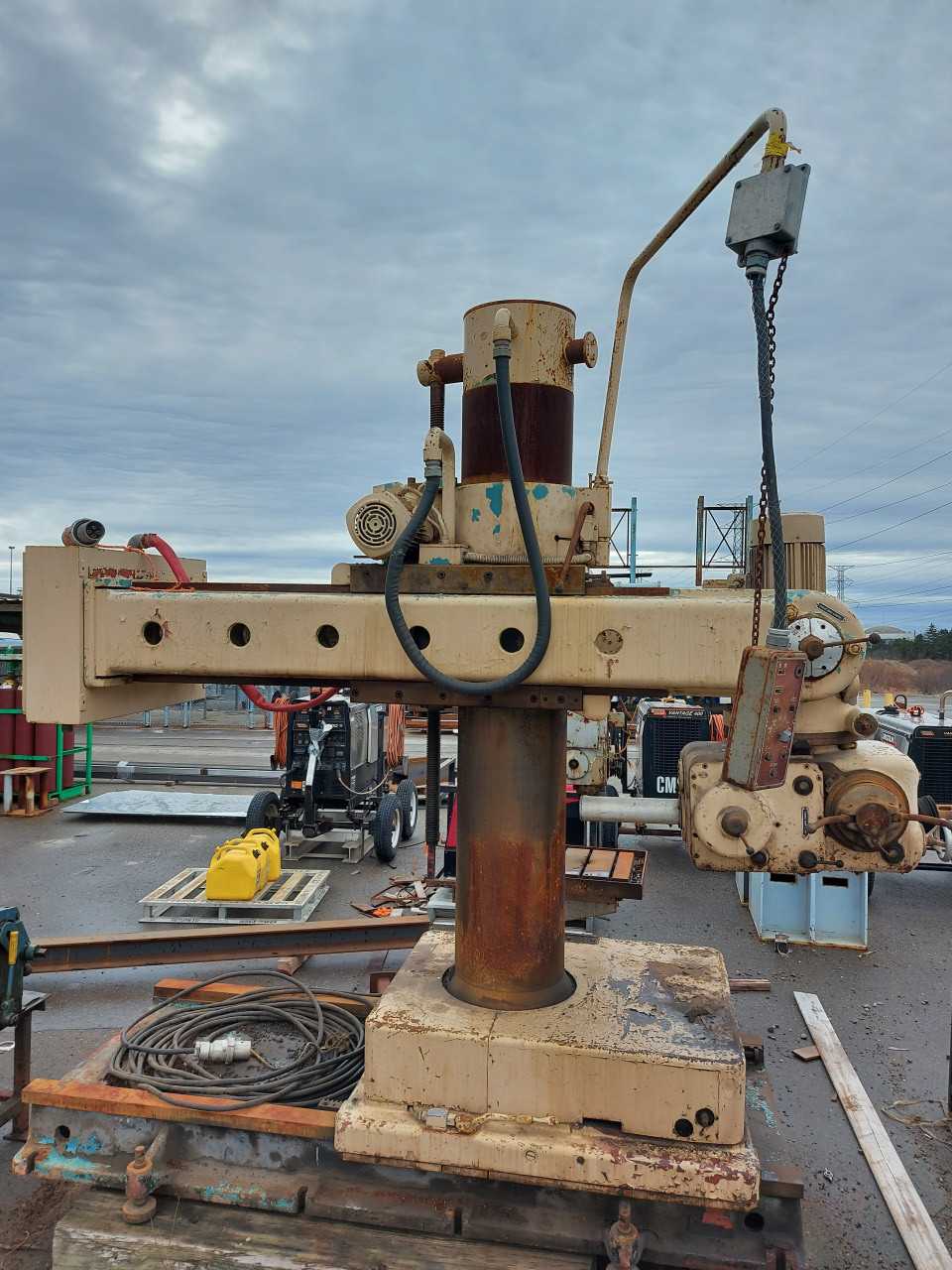 Kovosvit VRM50A Radial Arm Drill - RADIAL ARM DRILLING MACHINES