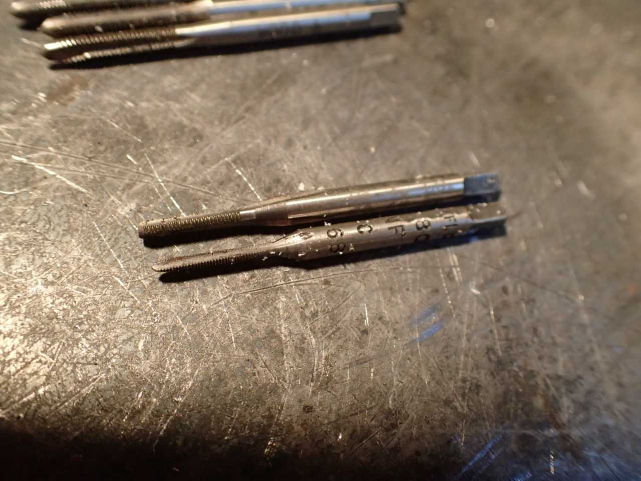 16 Piece Set UNF of Hand Thread Taps: #0-80 to 1"-14 NF - HOLEMAKING TOOLS