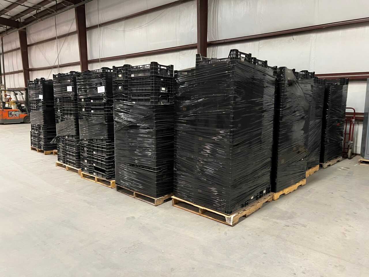 2700 BLACK PLASTIC TOTE BINS - 15-3/4IN X 23-1/2IN (NEW MEXICO) - MATERIAL HANDLING