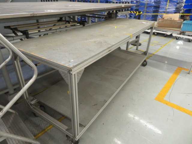 Work Table on wheels - MISCELLANEOUS