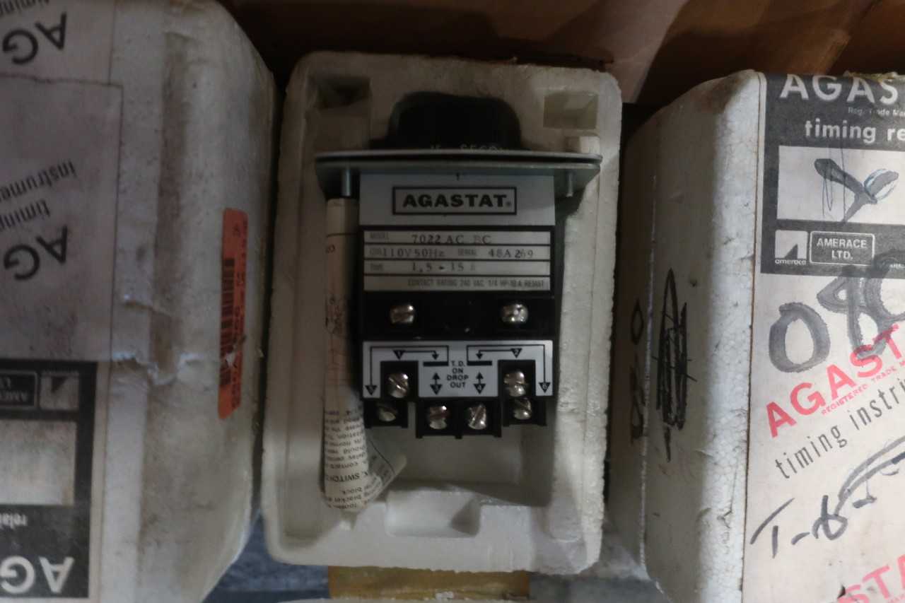 2 PALLETS OF ASSORTED ELECTRICAL - ELECTRICAL COMPONENTS