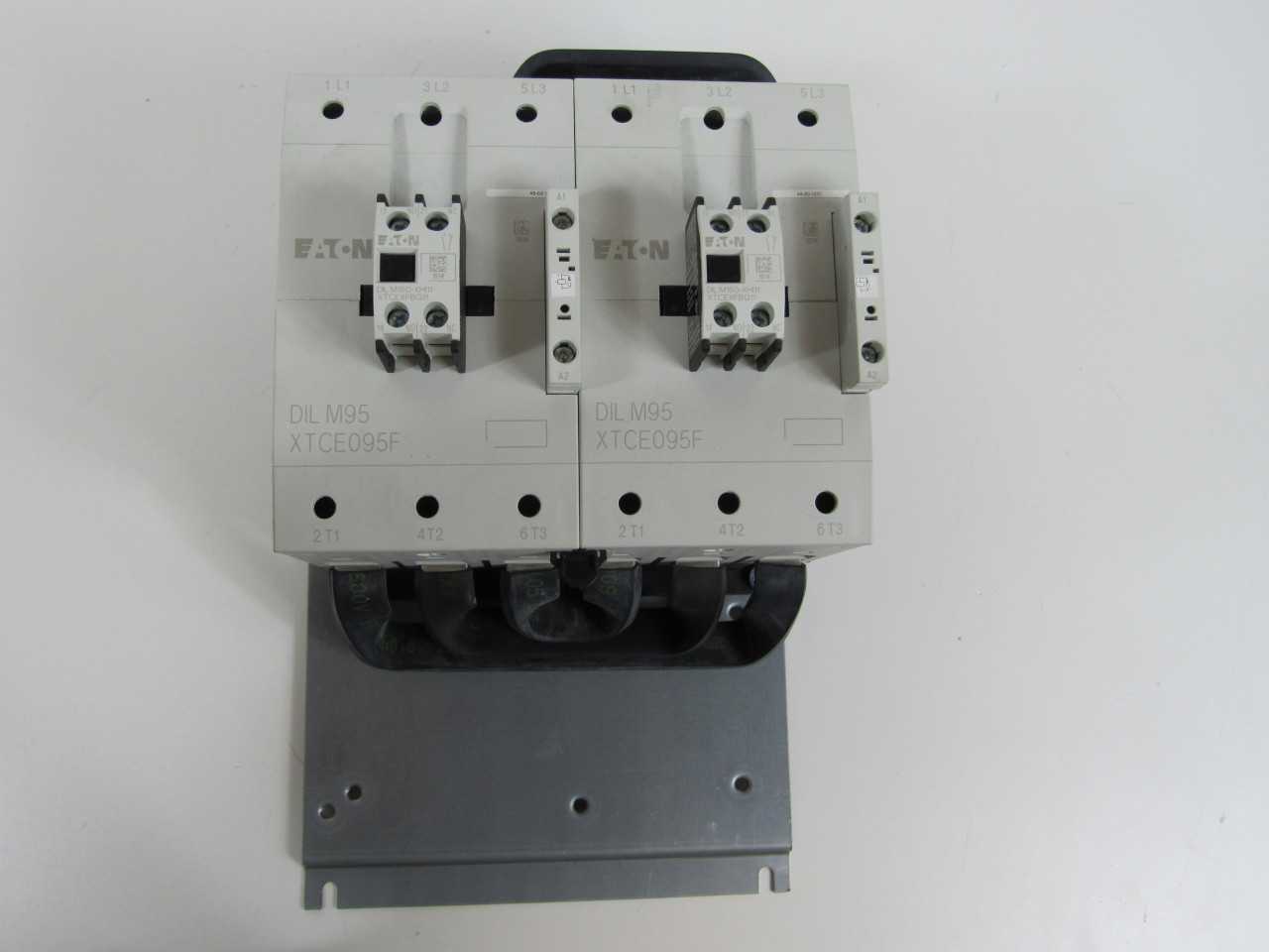 Quantity 1 of Eaton XTCR095F11WD Contactor Type XT 3P 95A 600V - CONTACTORS