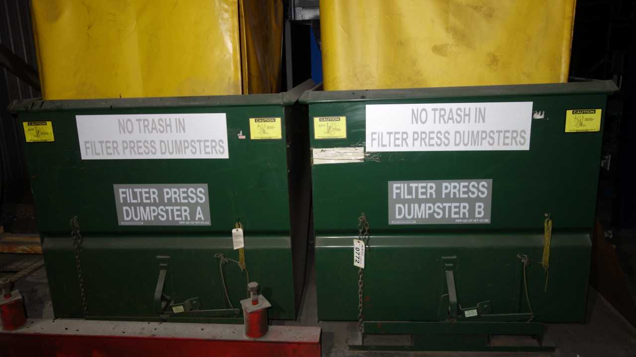 LOT OF 2 JESCO 211371 DUMPSTER HOPPER 6000LB 3YD - ELECTRIC POWER TOOLS