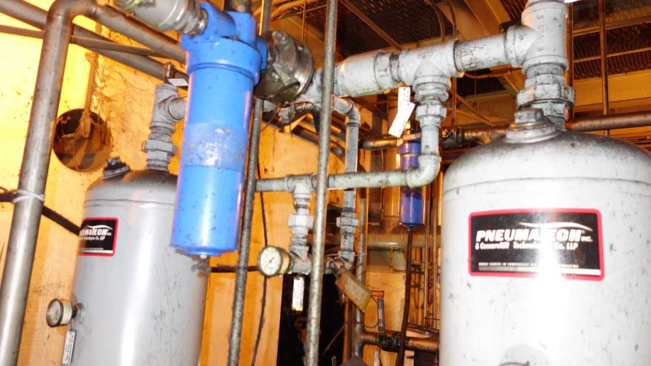 PNEUMATECH EH-350 150PSI HEATLESS REGENERATIVE AIR DRYER - AIR DRYERS