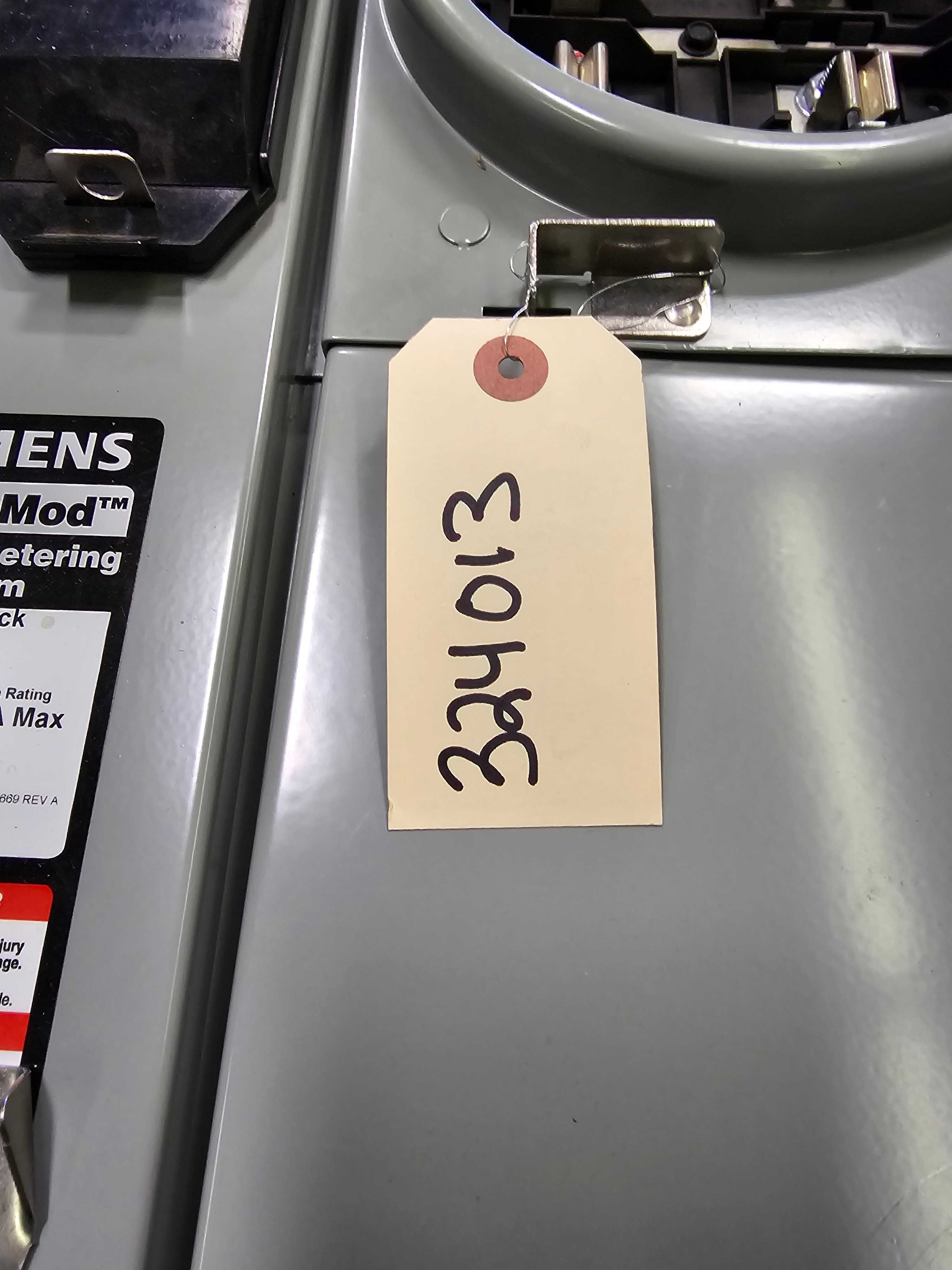 SIEMENS - POWER MOD 1200 AMP METER STACK - MODULAR METERING SYSTEM - WMM21125RJ - 240 VAC - ELECTRICAL COMPONENTS