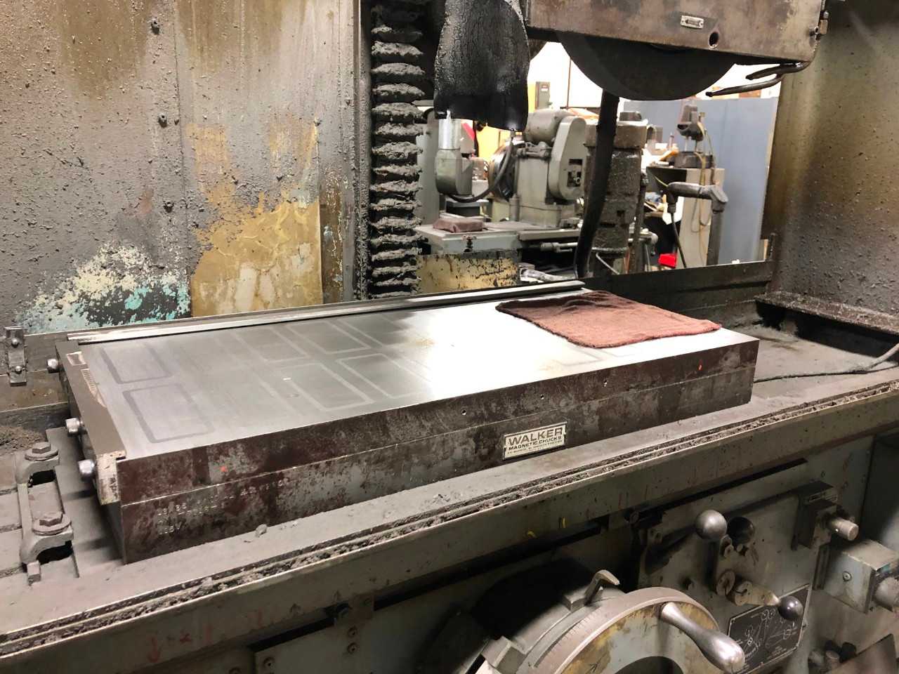 Thompson Hydraulic Surface Grinder 16" x 36" Hydraulic Surface Grinder - GRINDING MACHINES