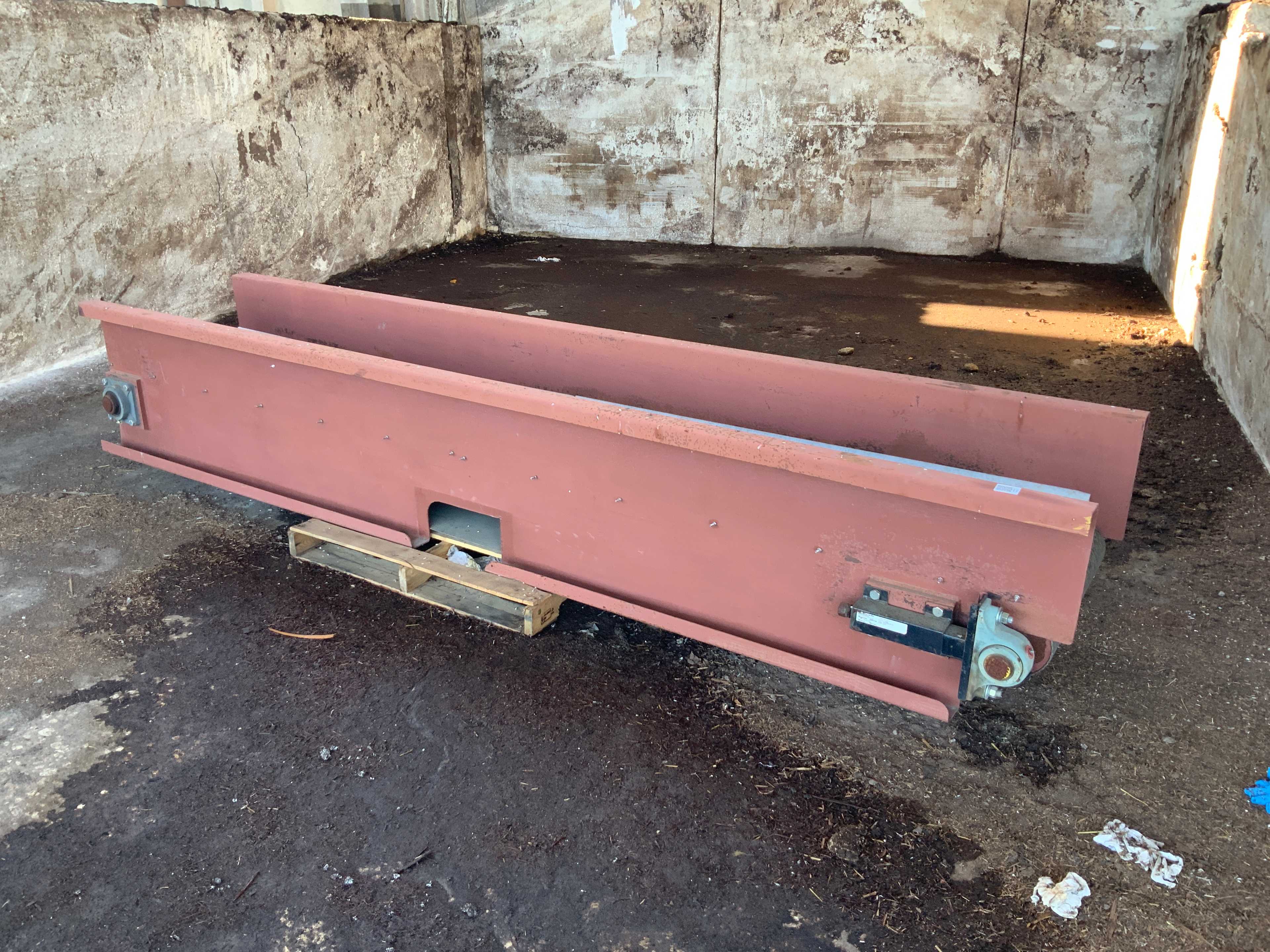STEEL BELT CONVEYOR, 24"WX10'L - CONVEYORS