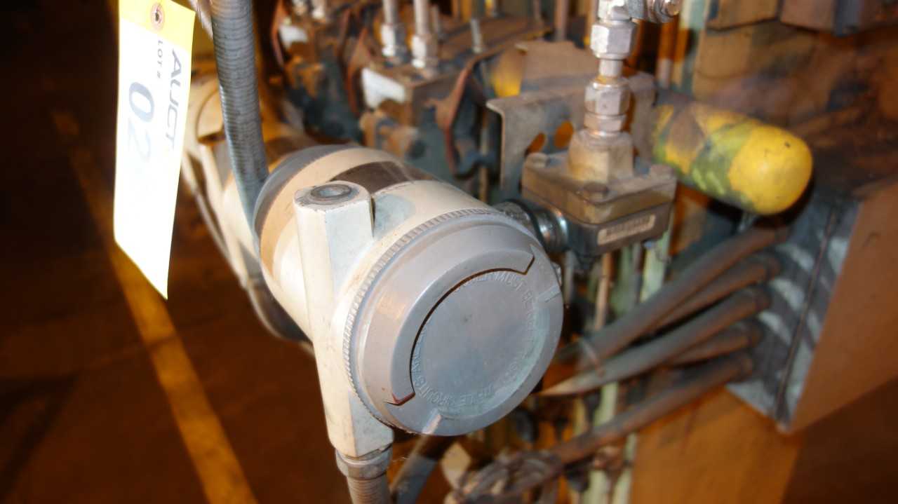 LOT OF 5 ASSORTED HONEYWELL ST3000 PRESSURE TRANSMITTER - INSTRUMENTATION