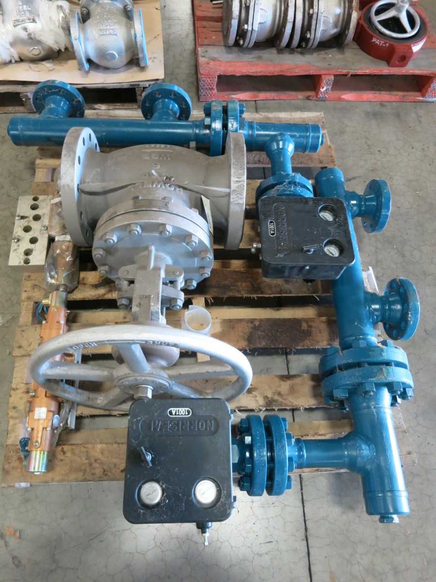 LOT OF ASSORTED VALVES - VALVES