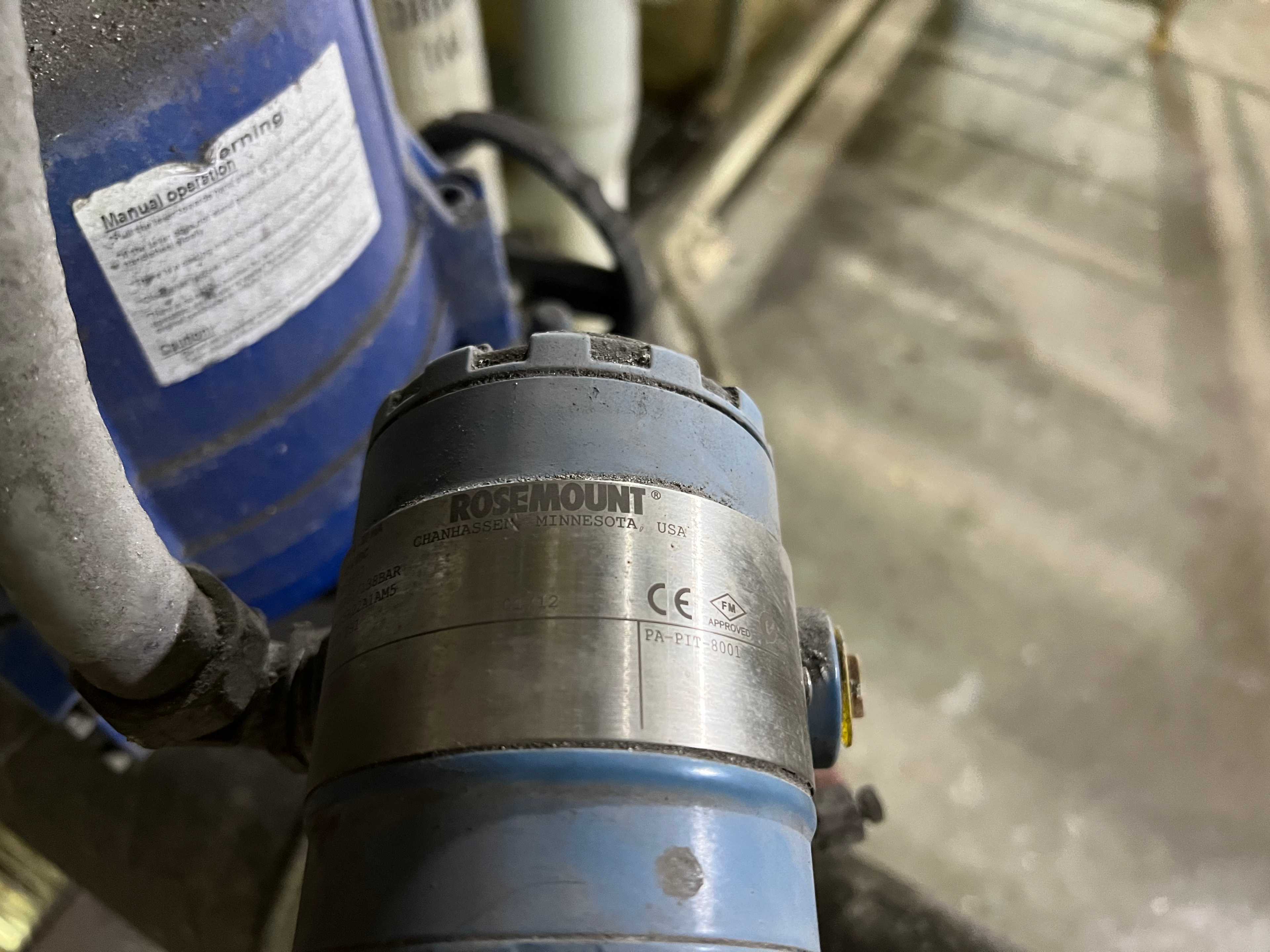 ROSEMOUNT IN-LINE DIGITAL PRESSURE GUAGE - INSTRUMENTATION