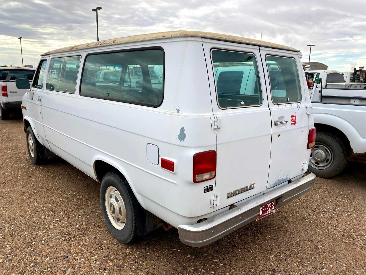 1991 Chevrolet G-Series 4x2 Van - HYDRO EXCAVATOR TRUCKS