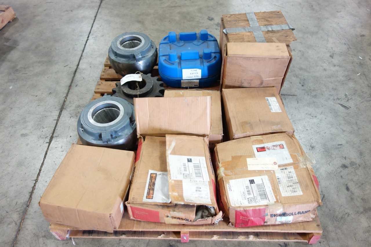 LOT OF ASSORTED BEARINGS - BEARINGS