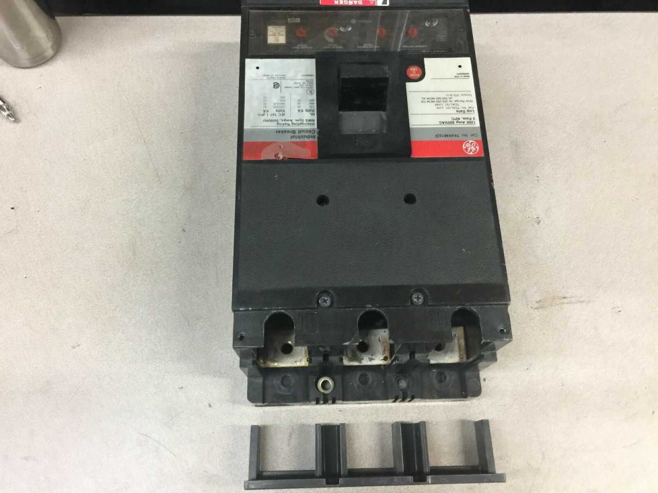 USED GE 1200 AMP 600VAC 3 P0LE BREAKER TK4V4612 - CIRCUIT BREAKERS