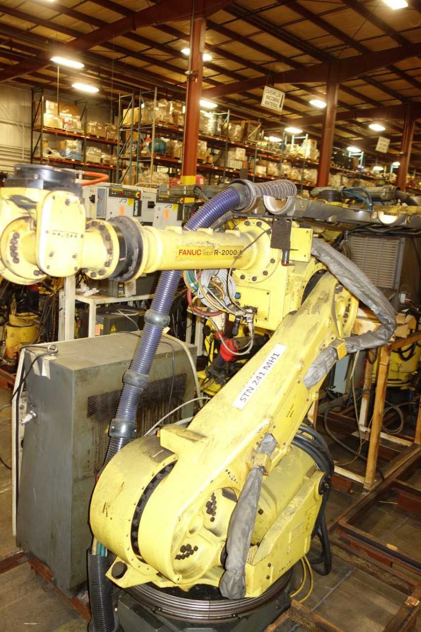 GE FANUC R-2000iA/165F ROBOT WITH R-J3iB CONTROLLER - INDUSTRIAL ROBOTS