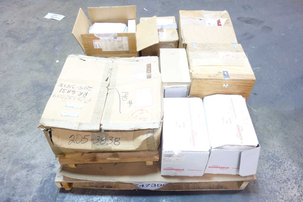 1 PALLET OF ASSORTED PUMP PARTS & ACCESSORIES- FLOWSERVE, INGERSOLL, SULZER - PUMPS