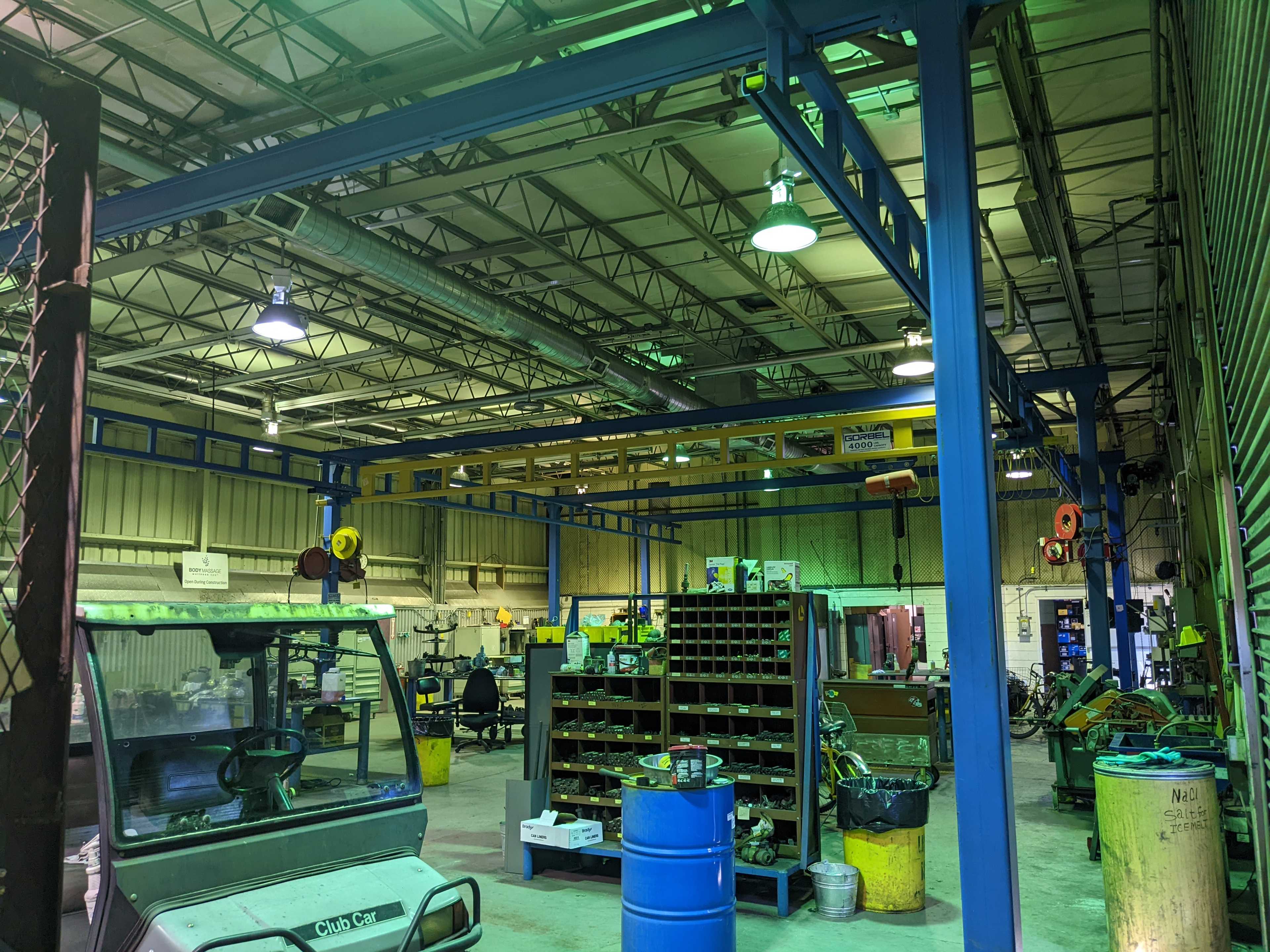 SHOP CRANE - CRANES