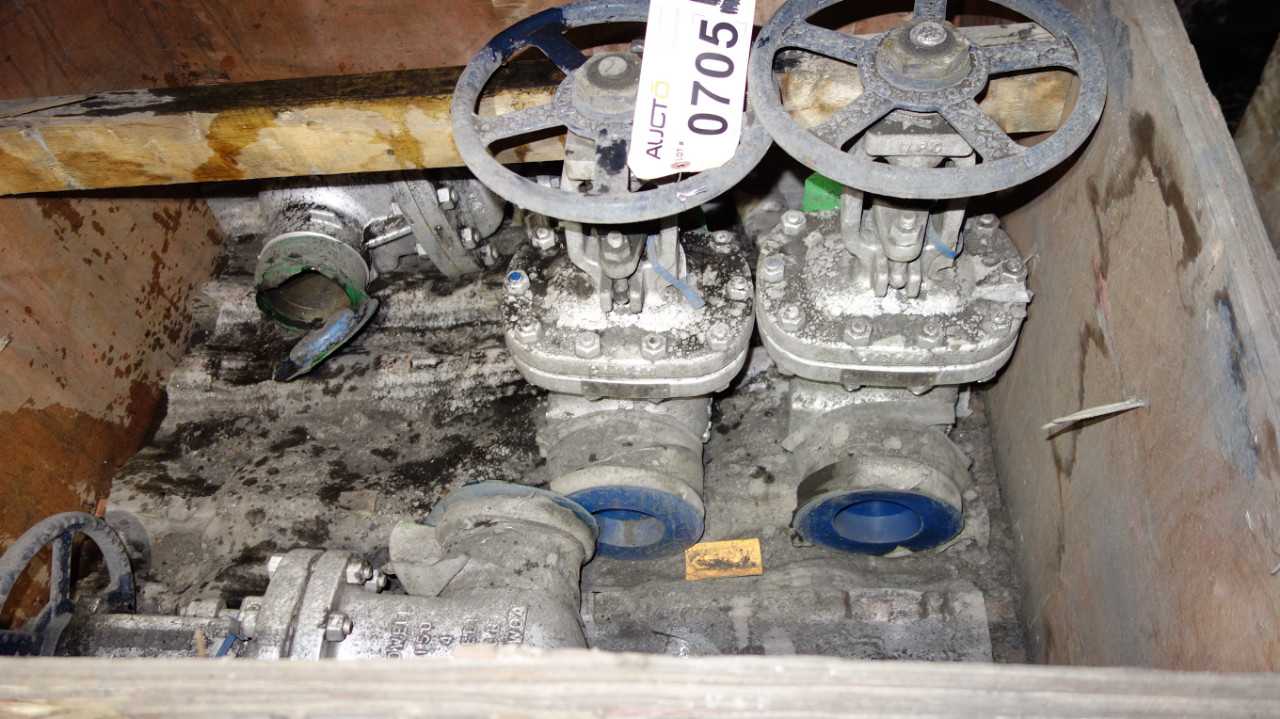 LOT OF 4 POWELL NEWAY 4IN STEEL WEDGE GATE VALVES - VALVES