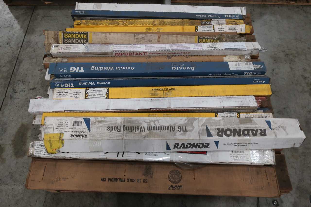 3 PALLETS OF ASSORTED WELDING ELECTRODES & WIRE AVESTA RADNOR MUREX LINCOLN ATOM ARC - WELDING EQUIPMENT